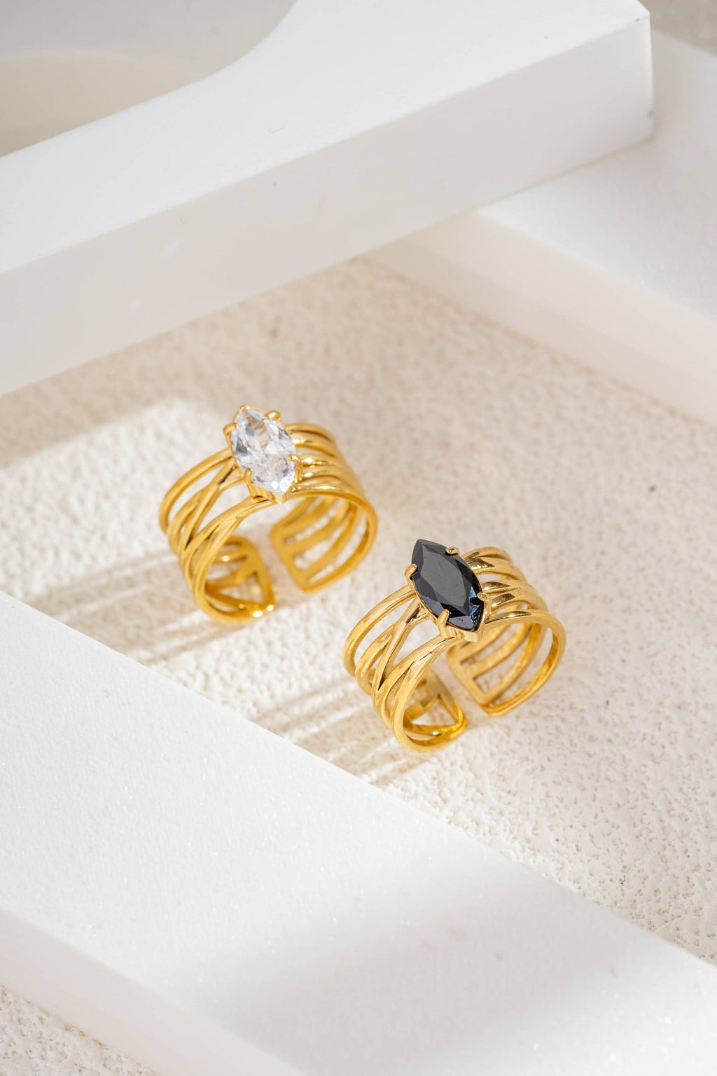 Bague dorée en acier inoxydable anneaux - Bijoux Bravo
