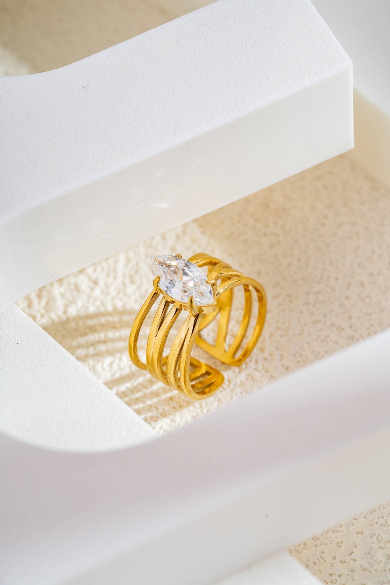Bague dorée en acier inoxydable anneaux - Bijoux Bravo