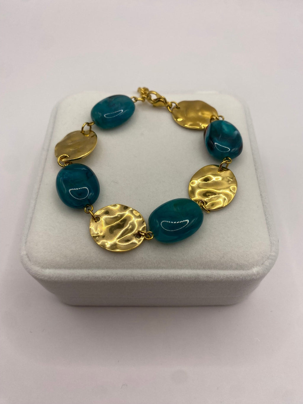 Bracelet Turquoise & Pastilles Dorées Martelées - Bijoux Bravo
