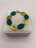 Bracelet Turquoise & Pastilles Dorées Martelées - Bijoux Bravo