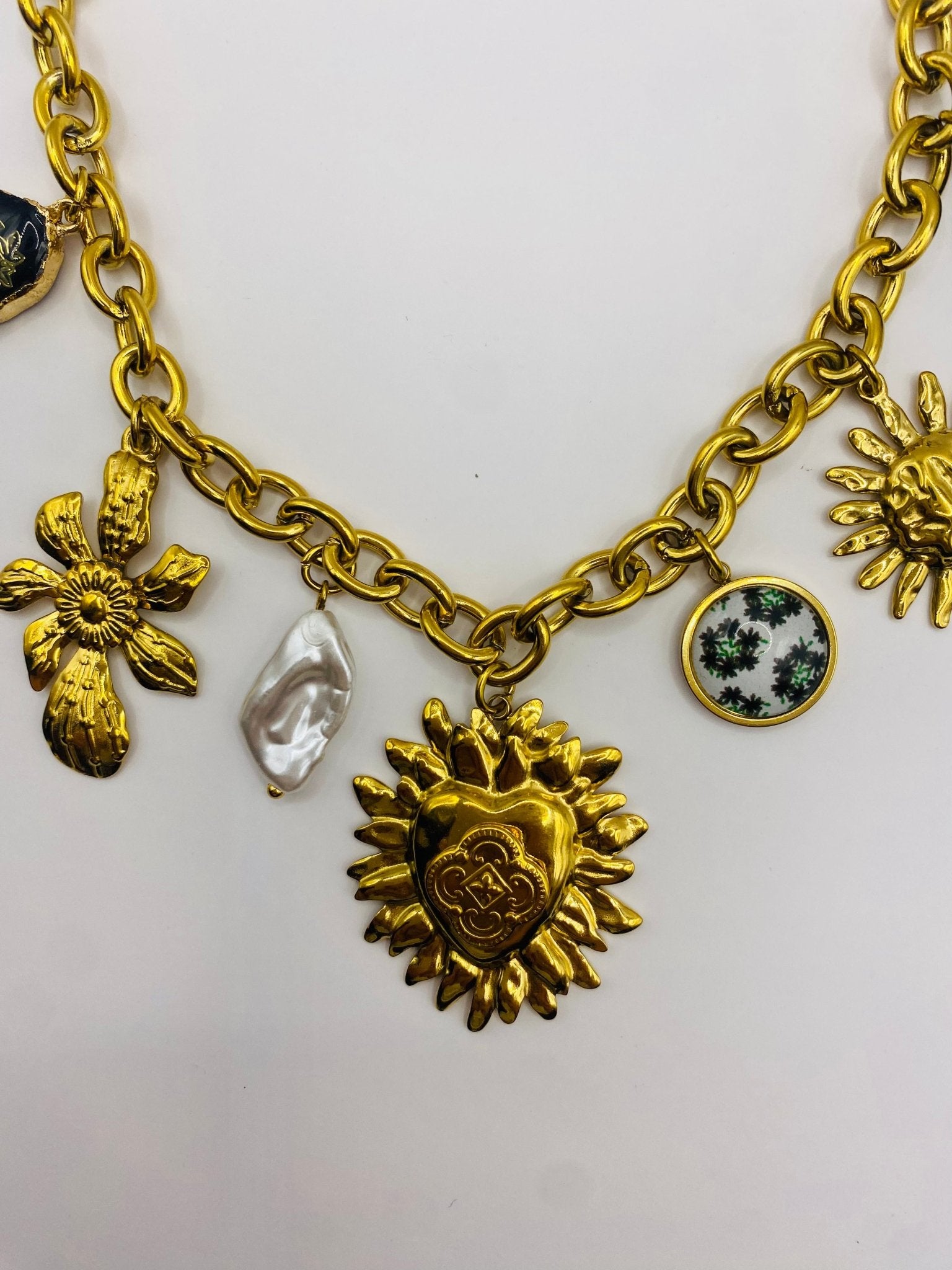 Collier Cœur Sacré - Bijoux Bravo